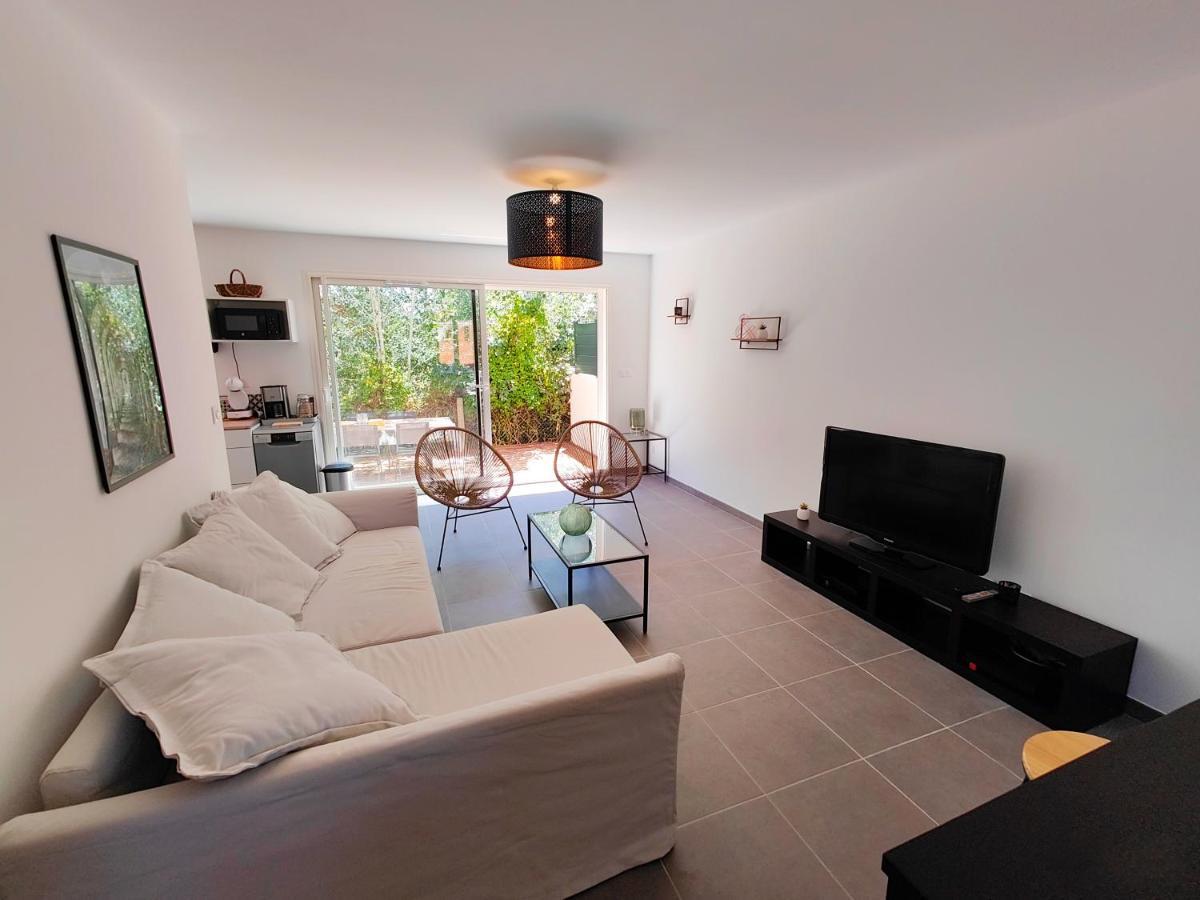 Villa Vias Plage Exterior photo